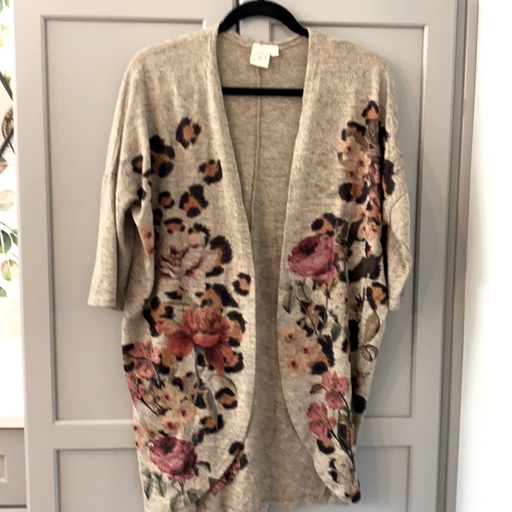 Floral lightweight cardigan size medium